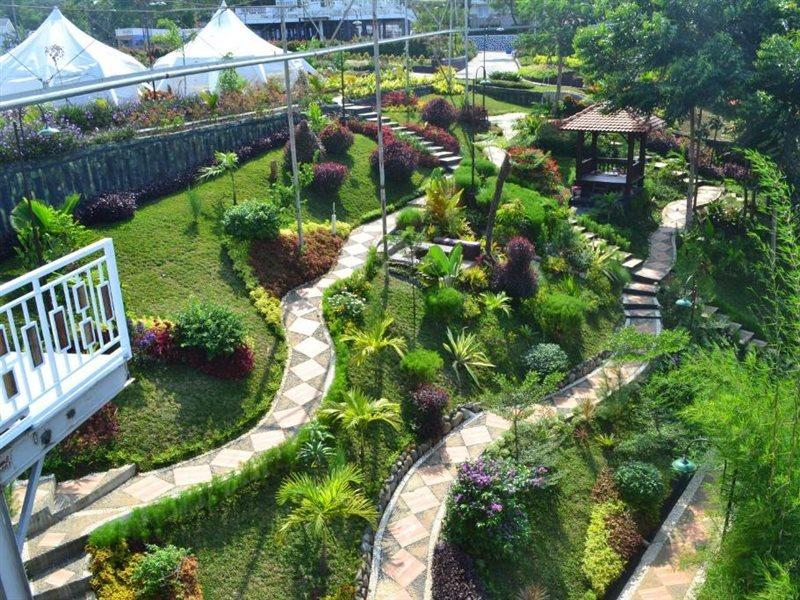 Chevilly Resort And Camp Bogor Exterior photo